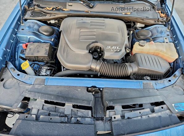 2C3CDZAG5PH586982 2023 DODGE CHALLENGER Blue Вид задньої частини салону