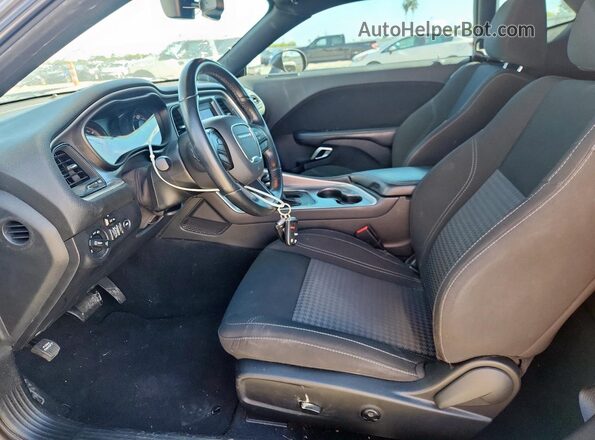2C3CDZAG6LH202251 2020 DODGE CHALLENGER Gray Widok wnętrza z przodu