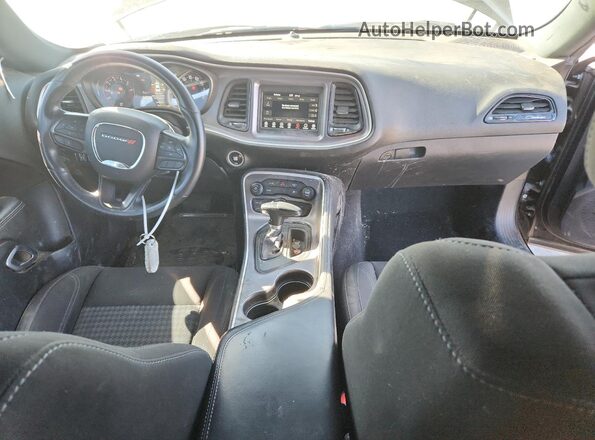 2C3CDZAG7LH110159 2020 DODGE CHALLENGER Black Widok deski rozdzielczej