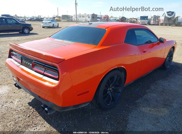 2C3CDZAG8HH558255 2017 DODGE CHALLENGER Orange Հետևի աջ