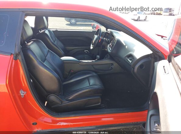 2C3CDZAG8HH558255 2017 DODGE CHALLENGER Orange Սալոնի դիմացի տեսք
