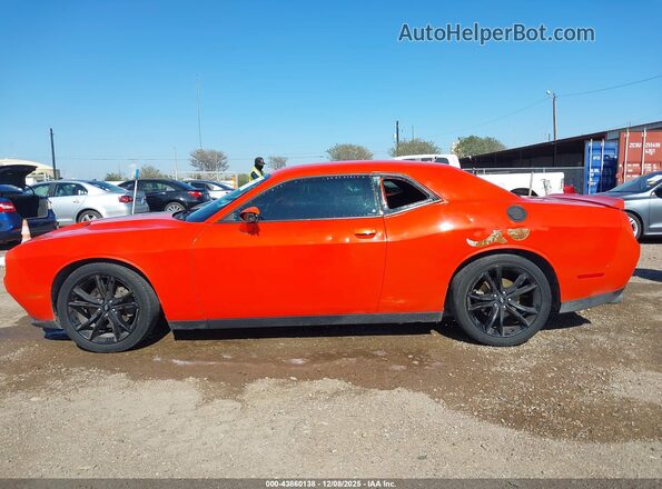2C3CDZAG8HH558255 2017 DODGE CHALLENGER Orange Սալոնի 360 աստիճան տեսք