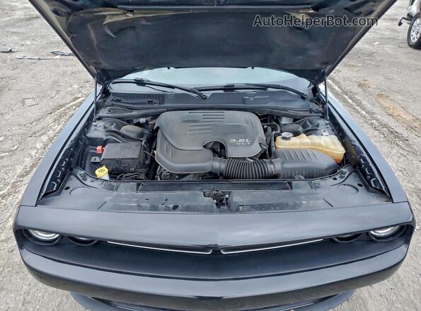 2C3CDZAGXJH241647 2018 DODGE CHALLENGER Black 