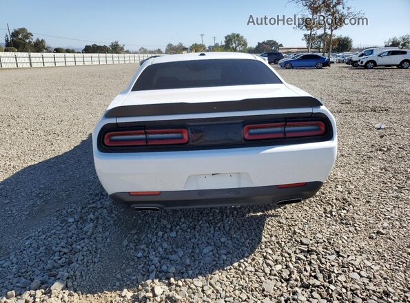 2C3CDZAGXLH113749 2020 DODGE CHALLENGER White Widok z tyłu