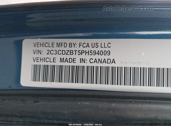 2C3CDZBT5PH594009 2023 DODGE CHALLENGER Blue Вид підкапотного простору