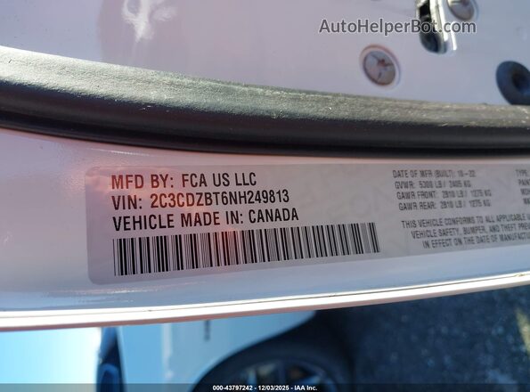 2C3CDZBT6NH249813 2022 DODGE CHALLENGER White Շարժիչի բաժամունքի տեսք