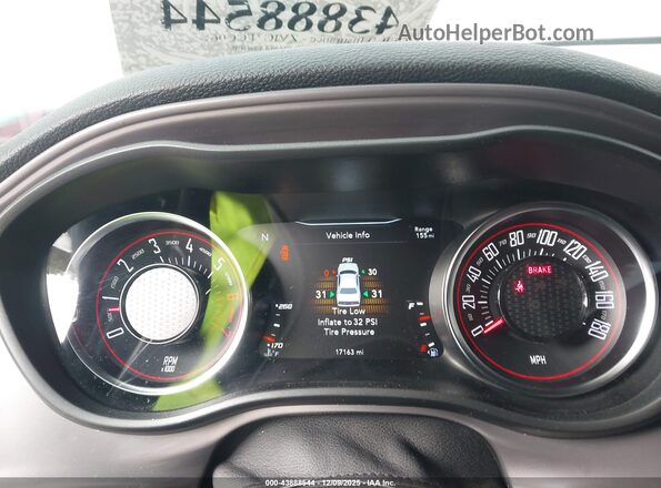 2C3CDZFJ1PH566409 2023 DODGE CHALLENGER Silver Հետևի նստատեղերի տեսք