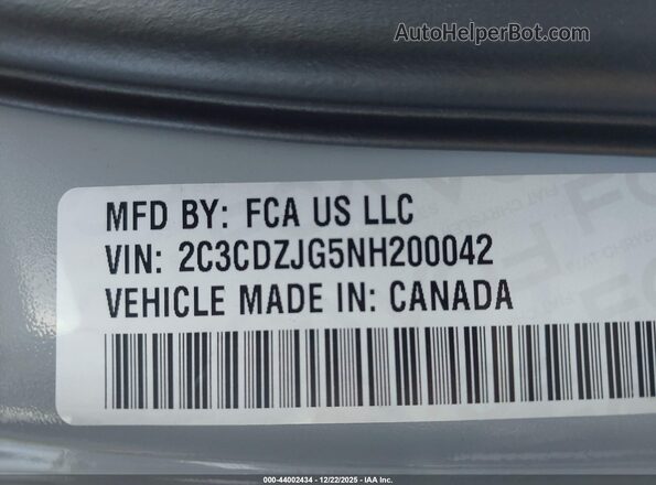 2C3CDZJG5NH200042 2022 DODGE CHALLENGER Gray Շարժիչի բաժամունքի տեսք
