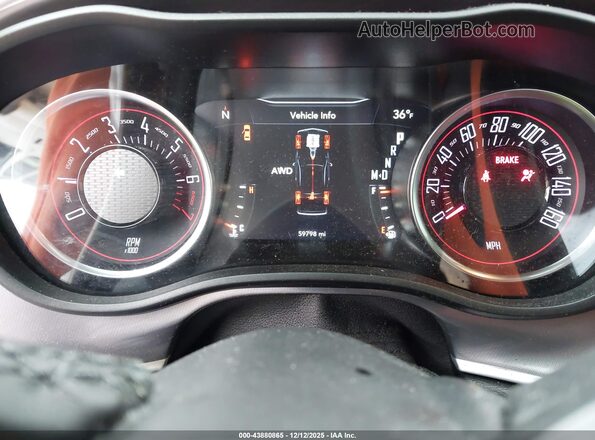 2C3CDZKGXLH207113 2020 DODGE CHALLENGER Gray Widok tylnych siedzeń