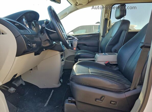 2C4RC1BG2GR187322 2016 CHRYSLER TOWN White Widok wnętrza z przodu