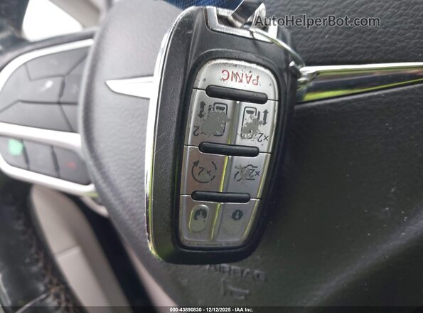 2C4RC1BG4LR131554 2020 CHRYSLER PACIFICA Gray Vista del salpicadero