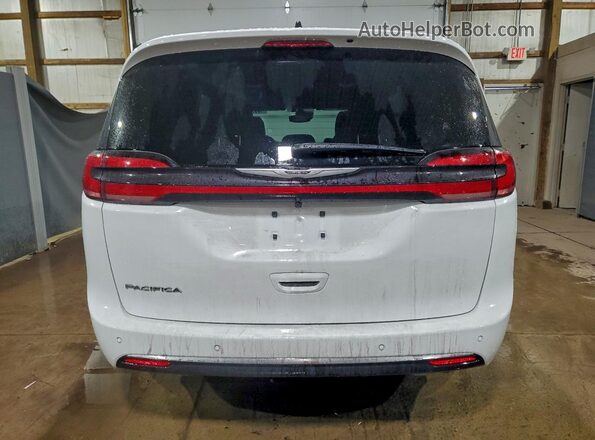 2C4RC1BG9TR193810 2026 CHRYSLER PACIFICA White Вид ззаду