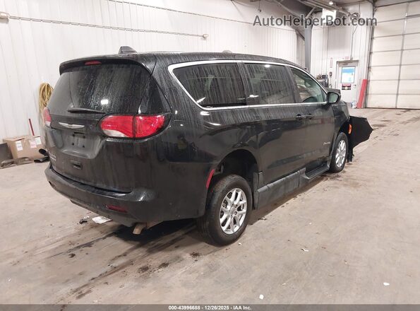 2C4RC1CG3NR204348 2022 CHRYSLER VOYAGER Black უკანა მარჯვენა