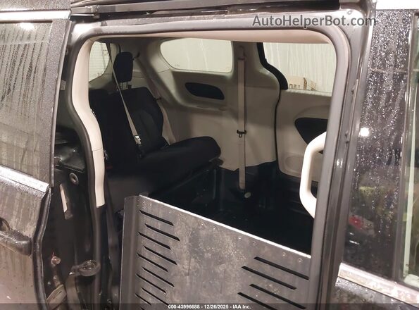 2C4RC1CG3NR204348 2022 CHRYSLER VOYAGER Black VIN კოდის სტიკერის ხედი