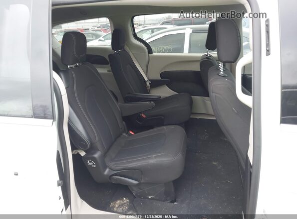 2C4RC1CG3PR621682 2023 CHRYSLER VOYAGER White Widok naklejki z numerem VIN