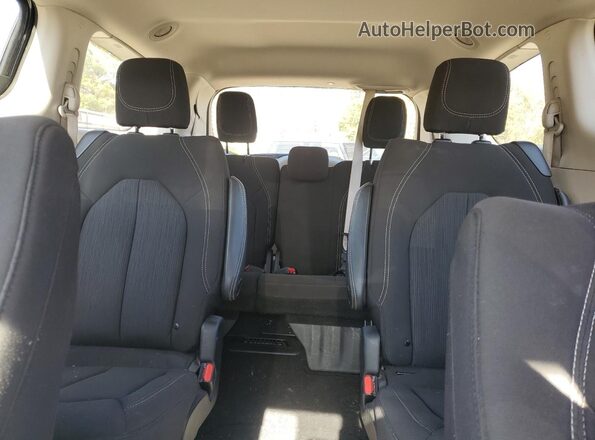 2C4RC1CG4PR560911 2023 CHRYSLER VOYAGER Black Вид задніх сидінь