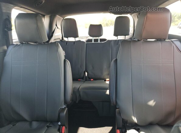2C4RC1CG5SR578231 2025 CHRYSLER VOYAGER Белый Вид задних сидений
