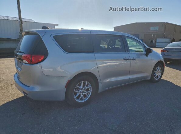 2C4RC1CG6PR549067 2023 CHRYSLER VOYAGER Серебряный Задняя правая четверть