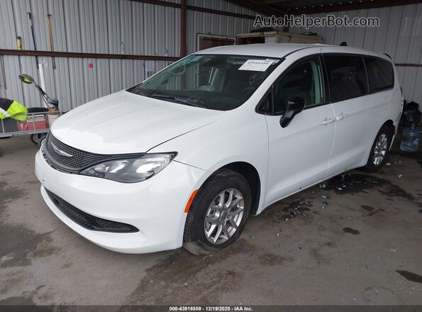 2C4RC1CG6RR189138 2024 CHRYSLER VOYAGER White Przód lewy