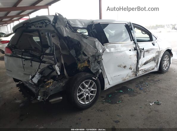 2C4RC1CG6RR189138 2024 CHRYSLER VOYAGER White Tył prawy