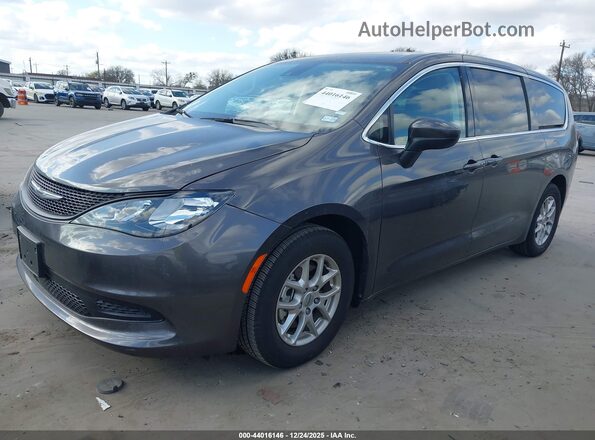 2C4RC1CG7PR610765 2023 CHRYSLER VOYAGER Gray წინა მარცხენა ხედი სამი მეოთხედიდან