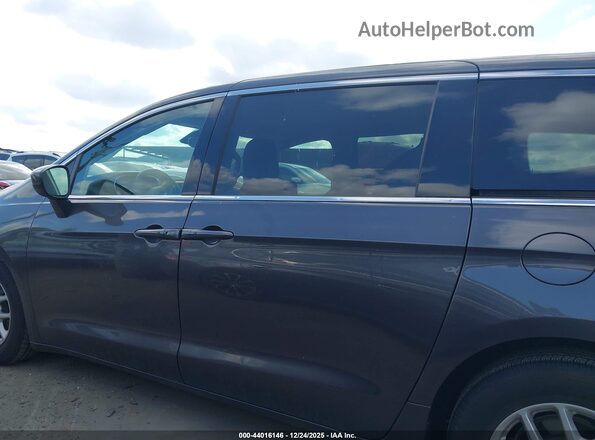 2C4RC1CG7PR610765 2023 CHRYSLER VOYAGER Gray სალონის 360-გრადუსიანი ხედი