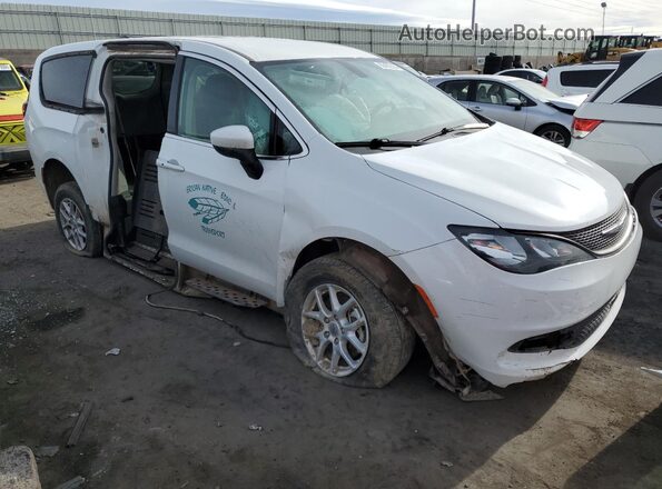 2C4RC1CGXNR134122 2022 CHRYSLER VOYAGER White Delantero derecho