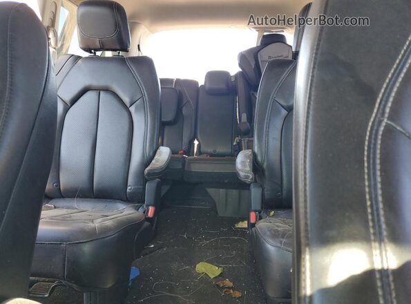 2C4RC1DG3LR262309 2020 CHRYSLER VOYAGER Silver 