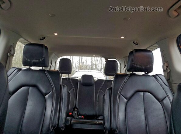 2C4RC1DG5MR534229 2021 CHRYSLER VOYAGER Черный Вид задних сидений