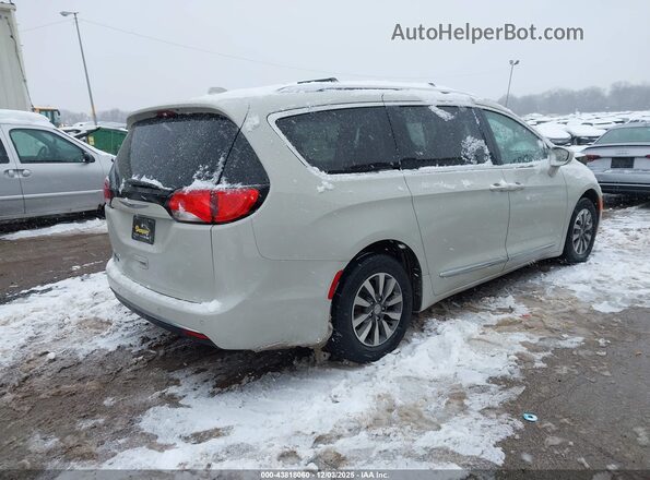 2C4RC1EG0LR258202 2020 CHRYSLER PACIFICA Бежевый Задняя правая четверть