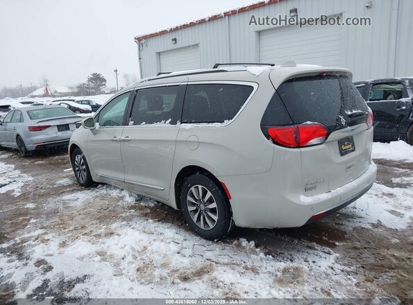 2C4RC1EG0LR258202 2020 CHRYSLER PACIFICA Бежевый Задняя левая четверть