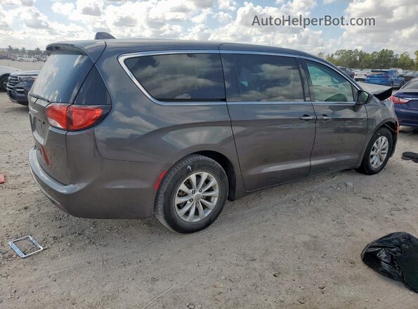 2C4RC1FG9JR279948 2018 CHRYSLER PACIFICA Gray 