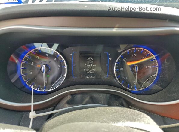 2C4RC1FG9JR279948 2018 CHRYSLER PACIFICA Gray 
