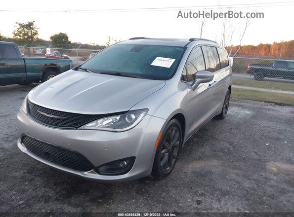 2C4RC1GG5KR528682 2019 CHRYSLER PACIFICA Серебряный Передняя левая четверть