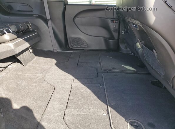 2C4RC1GG7SR535410 2025 CHRYSLER PACIFICA Black Widok wnętrza z tyłu