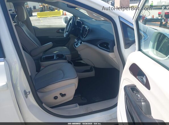 2C4RC1GG9LR289428 2020 CHRYSLER PACIFICA White Widok wnętrza z przodu
