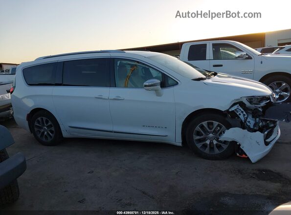 2C4RC1N71RR104283 2024 CHRYSLER PACIFICA White უკანა სალონის ხედი