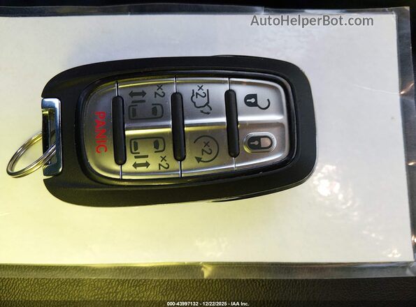 2C4RC1S73SR577547 2025 CHRYSLER PACIFICA White Dashboard view