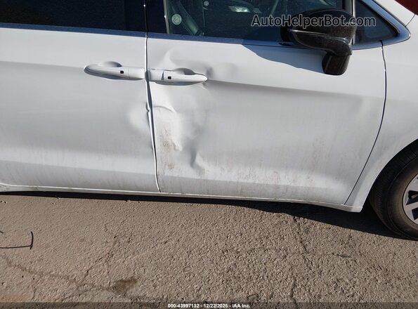 2C4RC1S73SR577547 2025 CHRYSLER PACIFICA White Front view