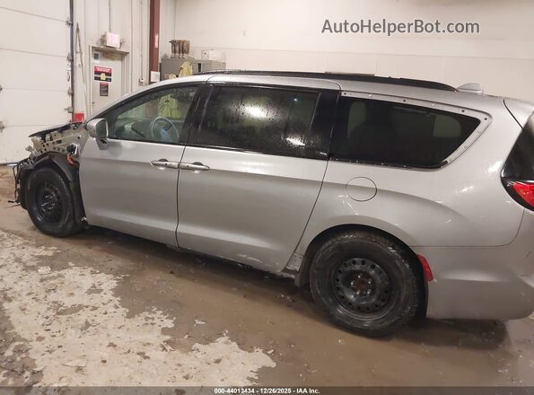 2C4RC1S79MR517730 2021 CHRYSLER PACIFICA Silver Tył lewy
