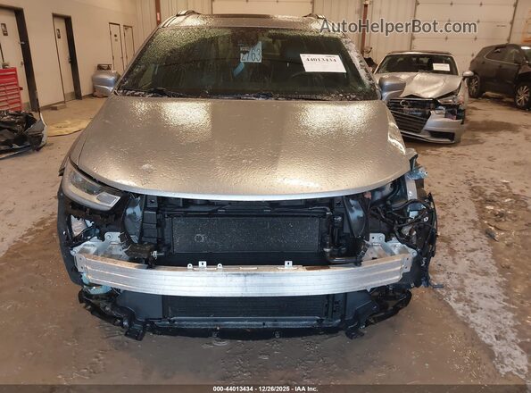 2C4RC1S79MR517730 2021 CHRYSLER PACIFICA Silver Widok z przodu