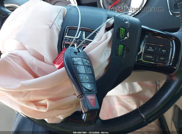 2C4RDGCG0LR169555 2020 DODGE GRAND CARAVAN White Widok deski rozdzielczej