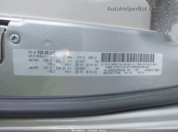 2C4RDGCG2HR801964 2017 DODGE GRAND CARAVAN Silver Շարժիչի բաժամունքի տեսք