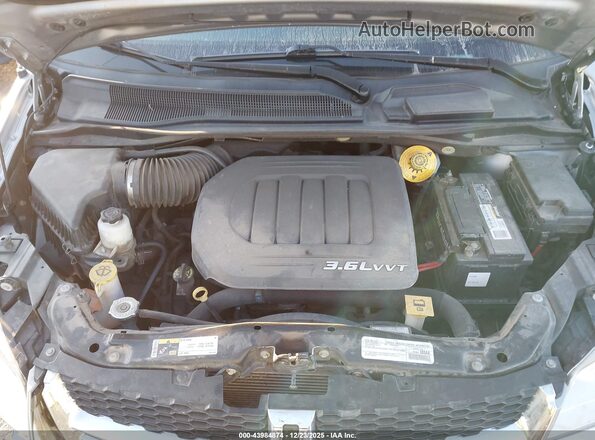 2C4RDGCG2HR801964 2017 DODGE GRAND CARAVAN Silver Հետևի տեսք