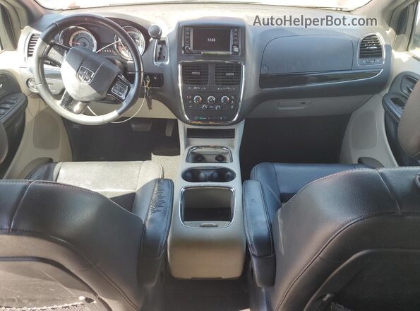 2C4RDGCG5JR216141 2018 DODGE GRAND Burgundy 