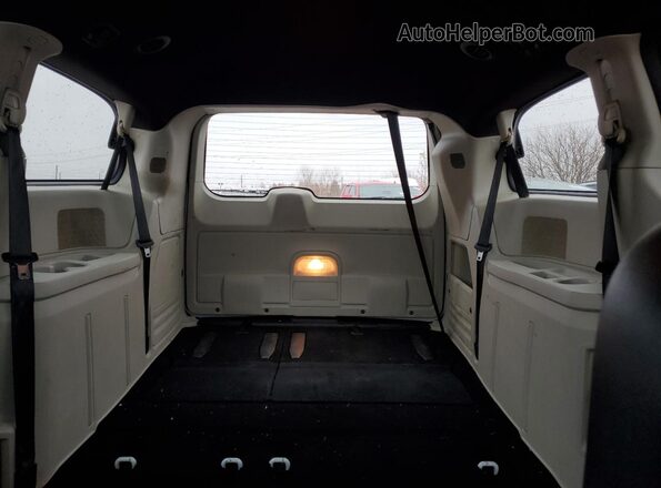 2C4RDGCGXLR169644 2020 DODGE GRAND White Vista de los asientos traseros
