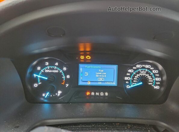 2FMGK5B82HBA01536 2017 FORD FLEX Серебряный 