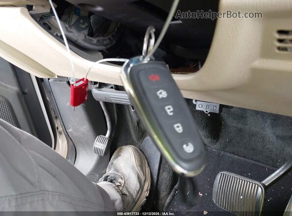 2FMGK5D80HBA01676 2017 FORD FLEX Белый Вид панели приборов