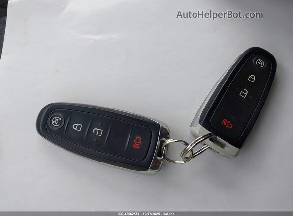 2FMHK6C8XHBA14253 2017 FORD FLEX Maroon Vista del salpicadero