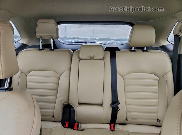 2FMPK4J93MBA26718 2021 FORD EDGE Blue Rear seats view